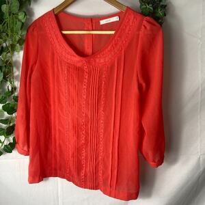 Lush 3/4 sleeve flowy top button back XS
